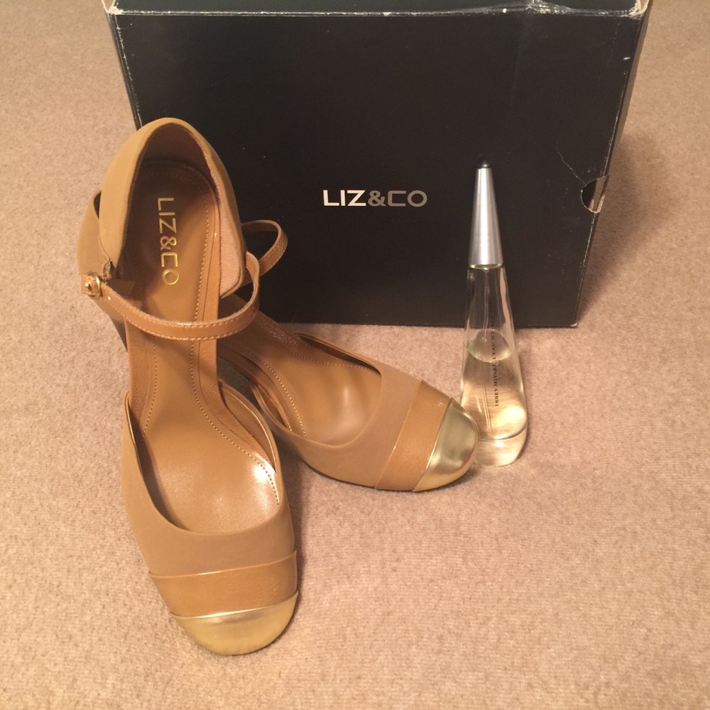🌻Liz & Co. Flora Heel 🌻